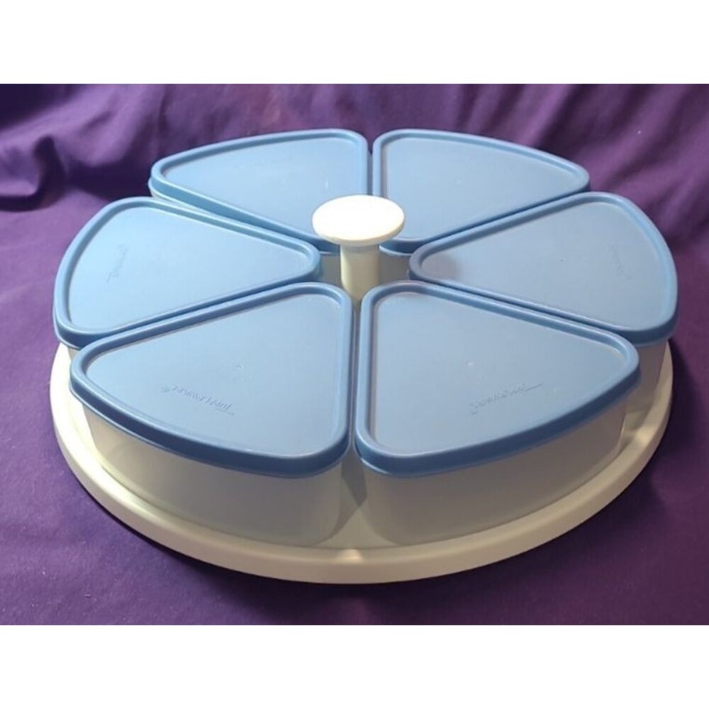 Vintage Tupperware 1796-2 Lazy Susan Pie Carousel with 6 Blue Wedge Containers